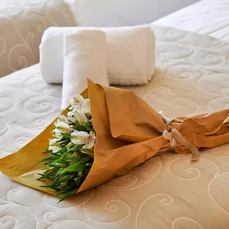 Near The Beach! Cascais! Віавіа