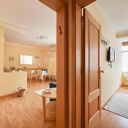 Near The Beach! Cascais! Віавіа