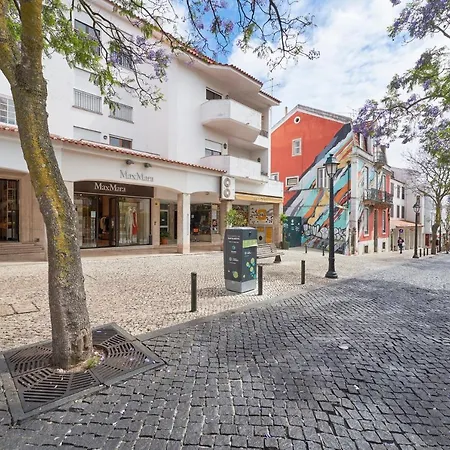 Near The Beach! Cascais! Daire